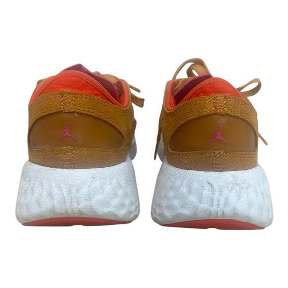Nike Air Jordan Sneaker Pink & Orange Size 10 - Picture 3 of 12